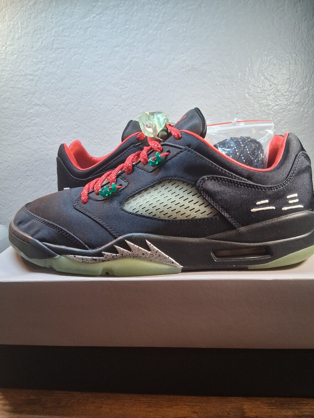 Jordan 5 Retro Low CLOT Jade.
